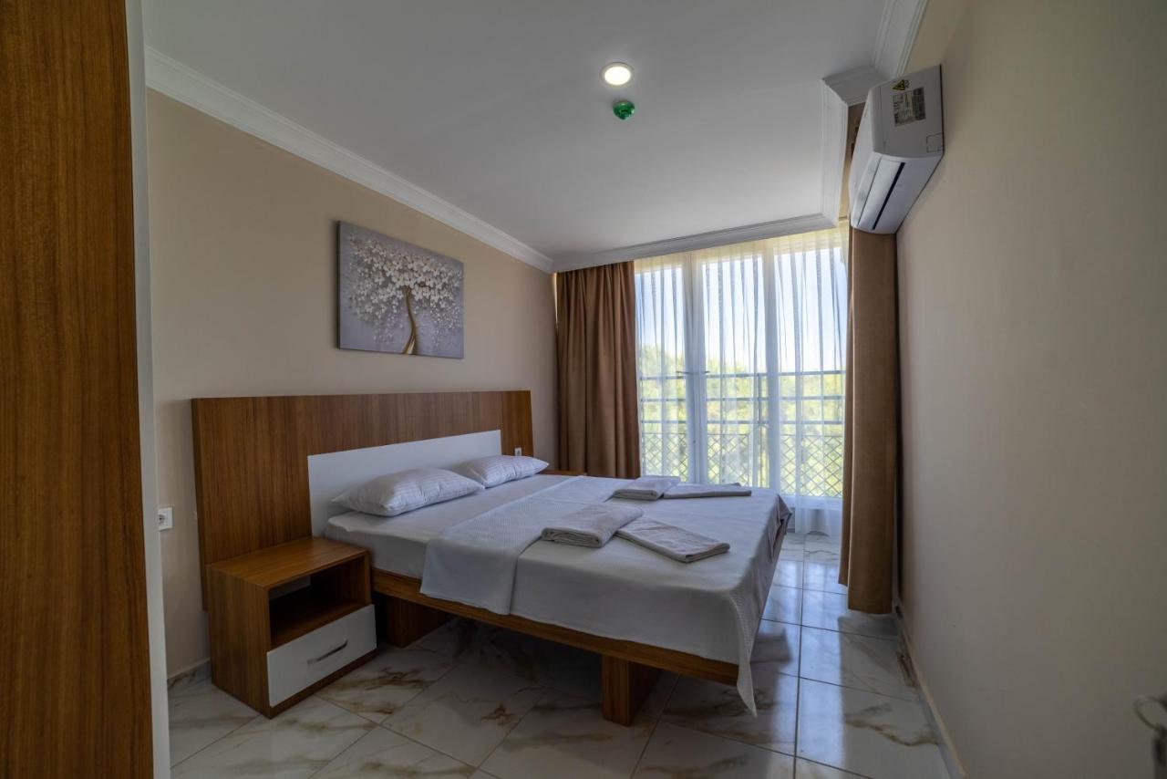 Rega Otel Antalia Esterno foto