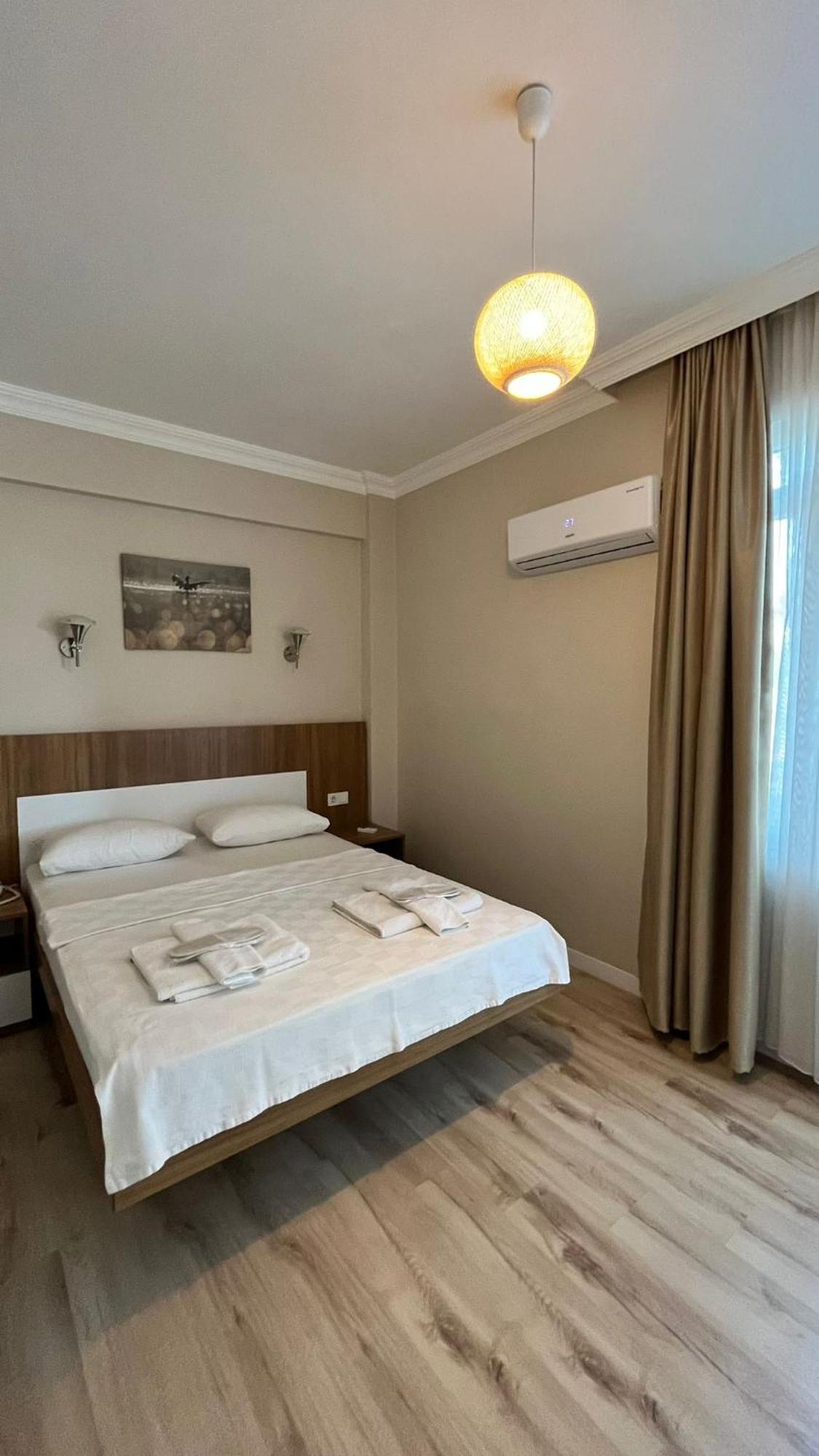 Rega Otel Antalia Esterno foto